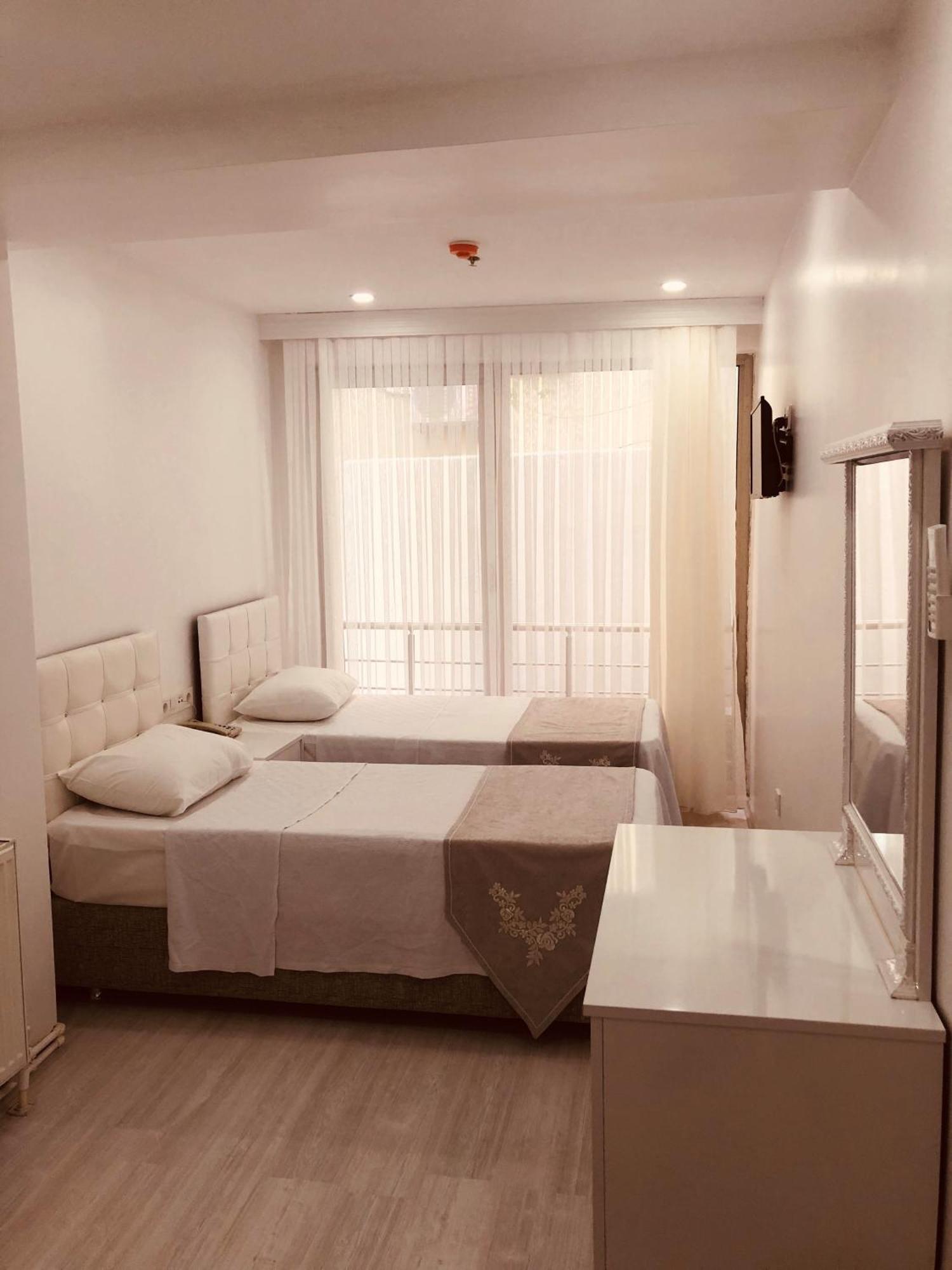 Beyhan Hotel Istanbul Exterior photo
