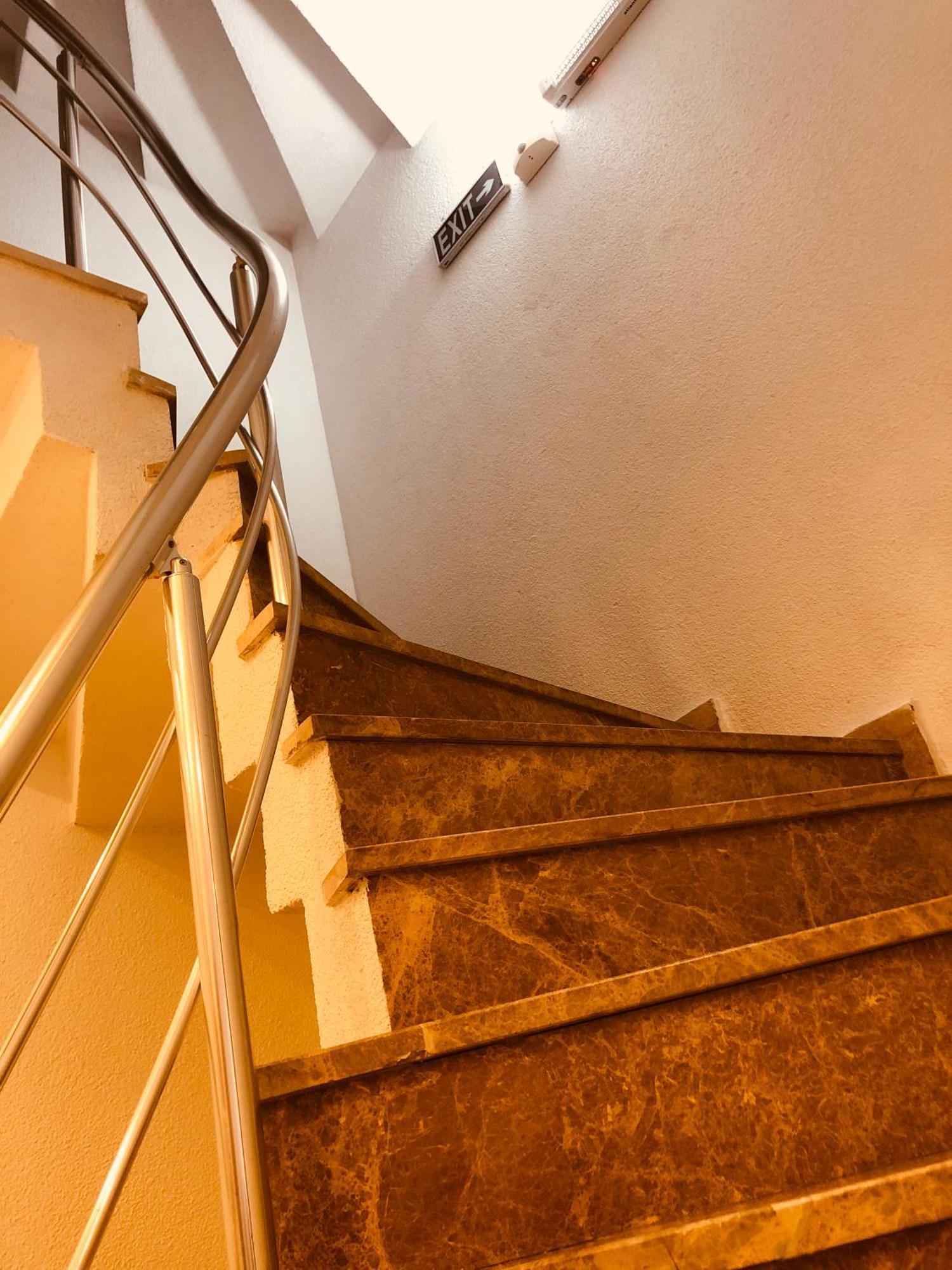 Beyhan Hotel Istanbul Exterior photo